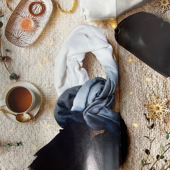 Carly Cushnie gray horizon ombré print scarf NWT - Picture 8 of 10